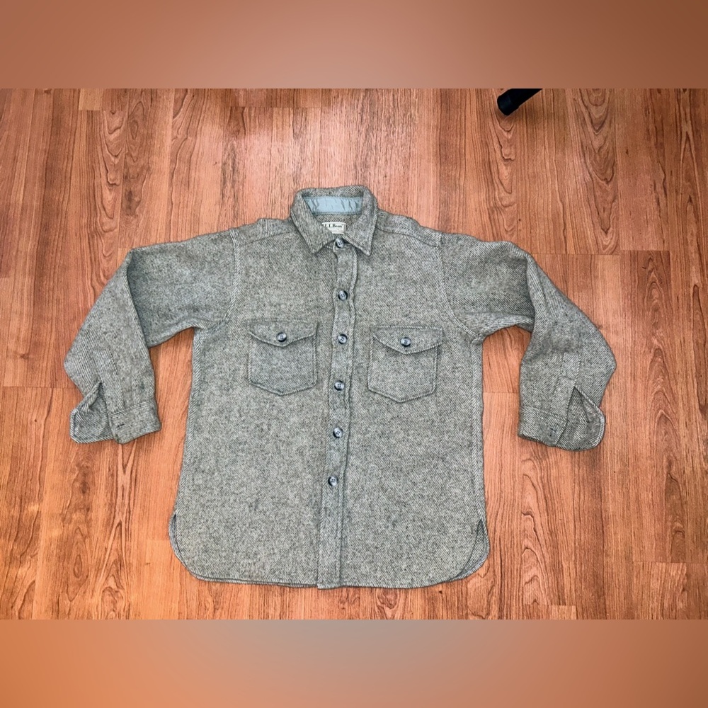 80’s LL Bean Vintage Wool Shirt Size Medium (See Pics For Measurements).